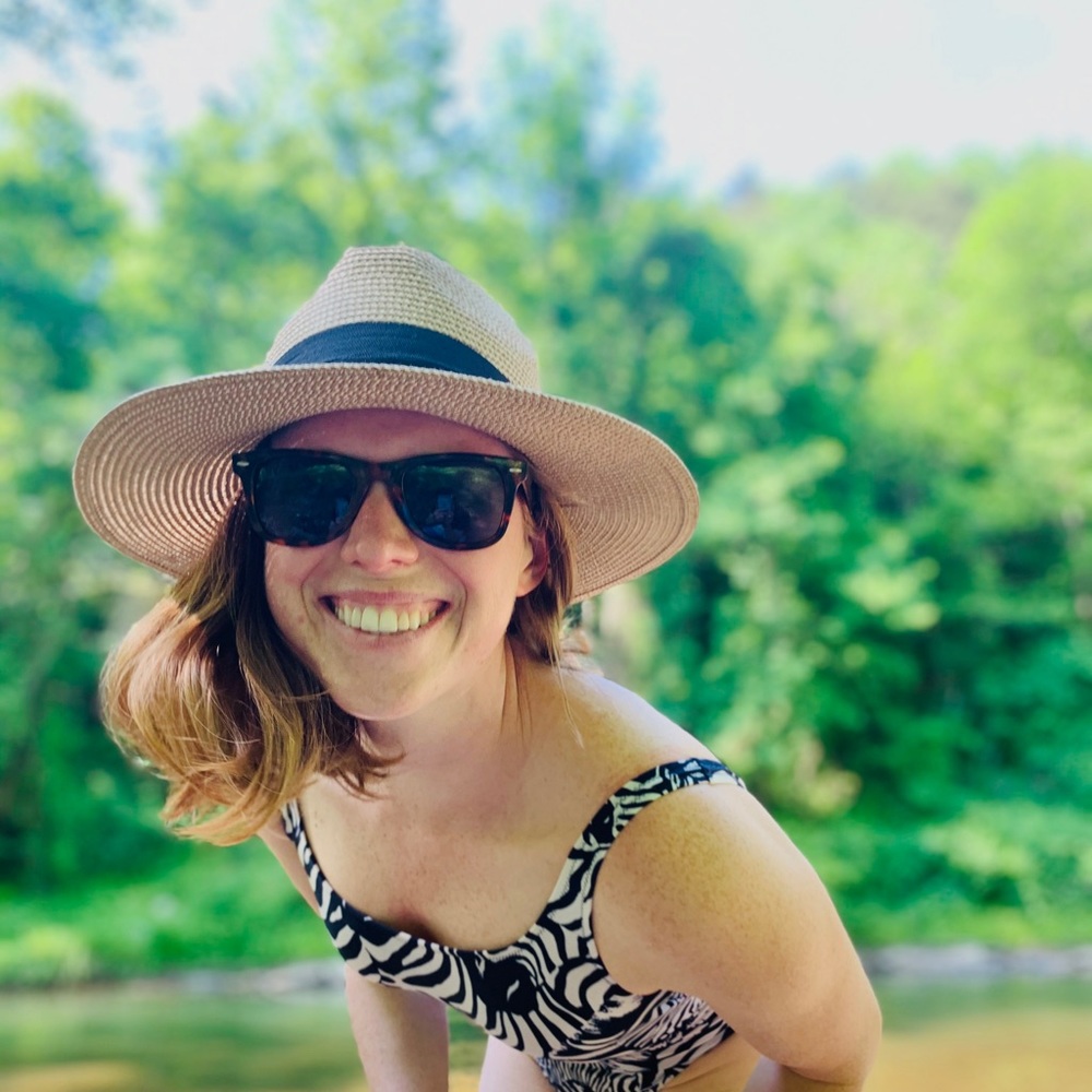 Meet your Posher, Amber